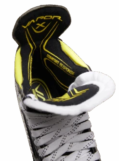 Bauer Vapor 3X Intermediate Roller Skates -Bauer Store 1060219 RH VAPOR 3X SKATE 0524 clipped 1