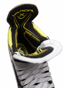 Bauer Vapor 3X Senior Roller Skates -Bauer Store 1060219 RH VAPOR 3X SKATE 0524 clipped 1 ccefa653 544a 4b32 9fe6 79905398f6ab