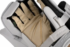 Bauer Vapor Hyperlite2 Senior Goalie Blocker -Bauer Store 1061626 BTH23 GOAL STICKS ELITE SR MTOBLACK catalog front f9360524 3541 4121 a039 f3dc8a763956